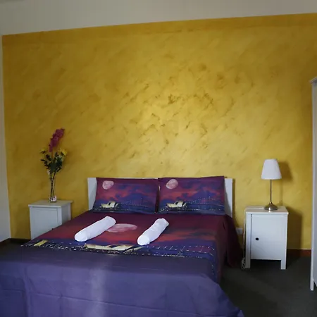 Venice Garden Alojamento de Acomodação e Pequeno-almoço Mestre